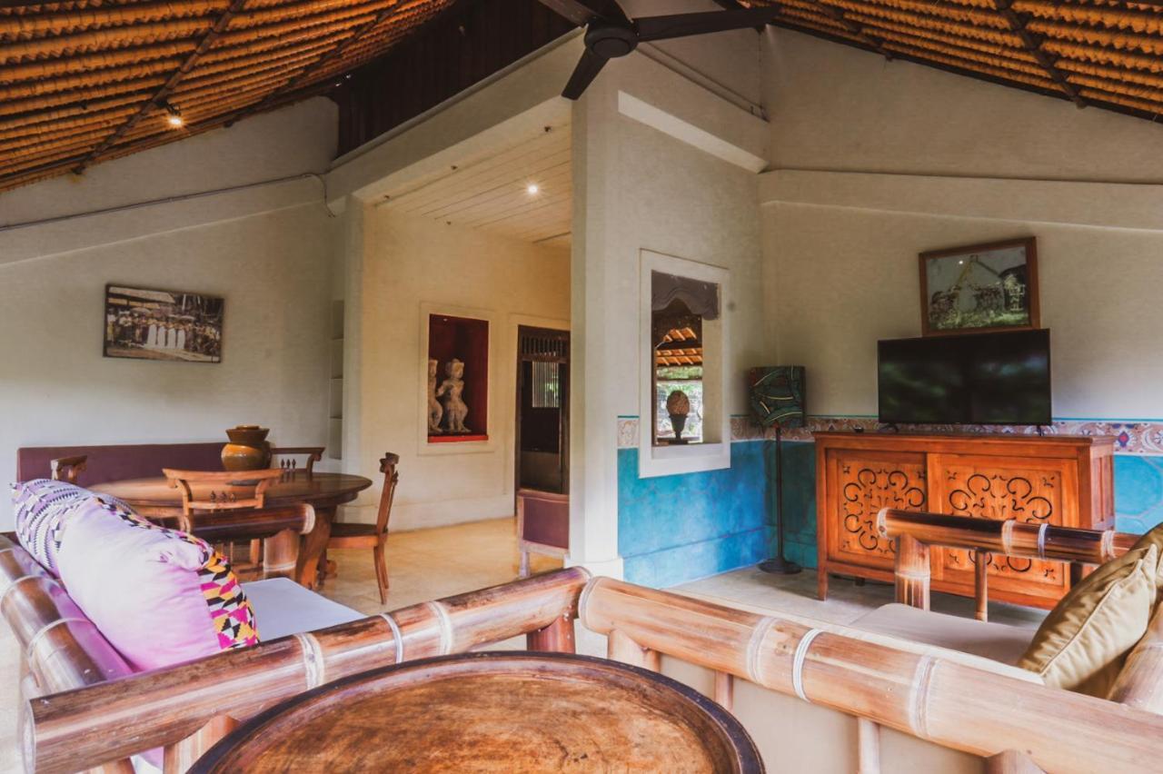 Bebek Cottages Sanur Esterno foto